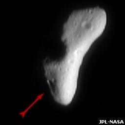 Mira, la estrella cometa